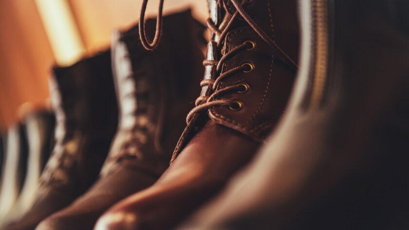 skórzane obuwie podwyższające