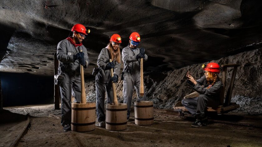 Grupowe zwiedzanie Trasy Turystycznej - Kopalnia Soli "Wieliczka"